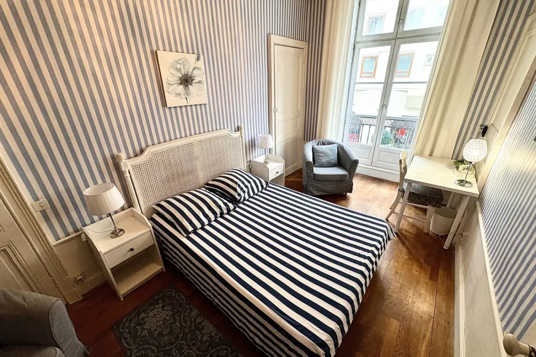 Appartement Lumineux Plein De Charme