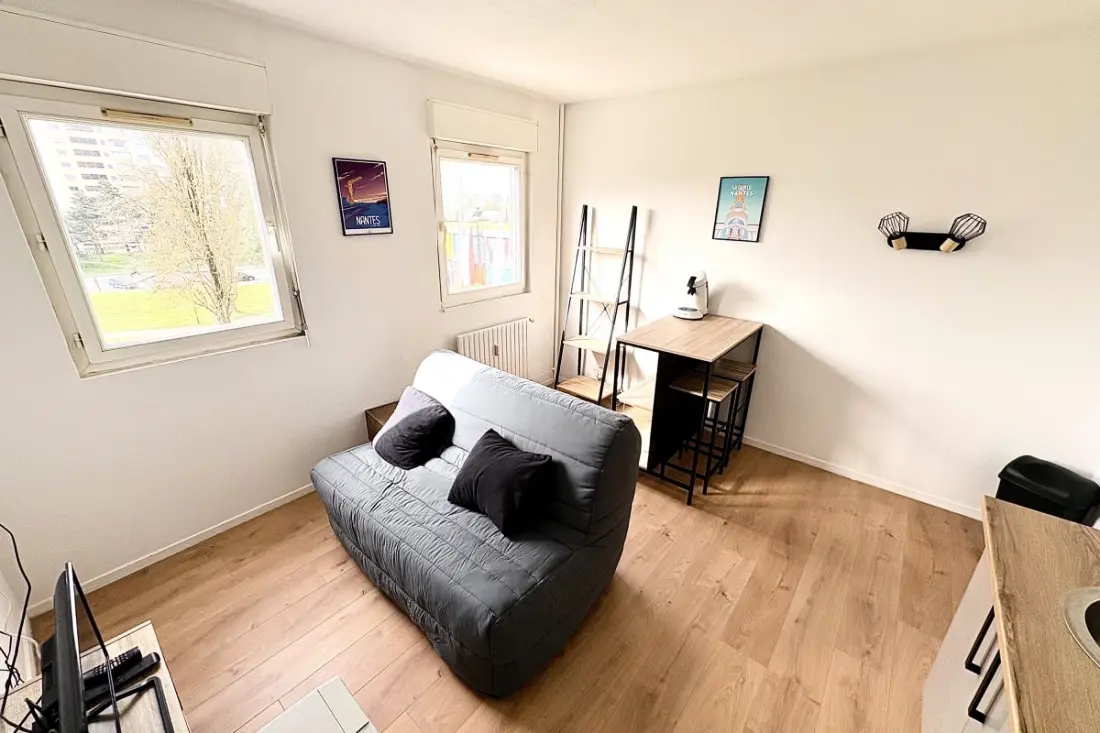 Studio Lumineux Avec Vue Au Cœur De Nantes