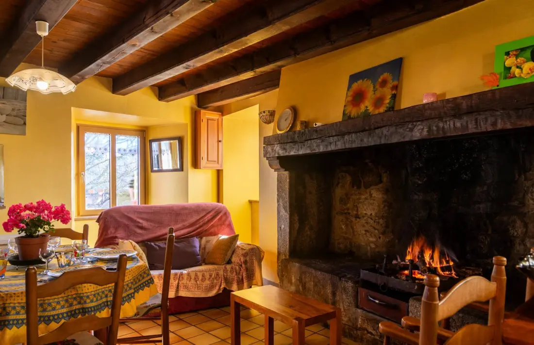Gîte de France Gîtes de france 6/7 personnes à baboyères 2 épis