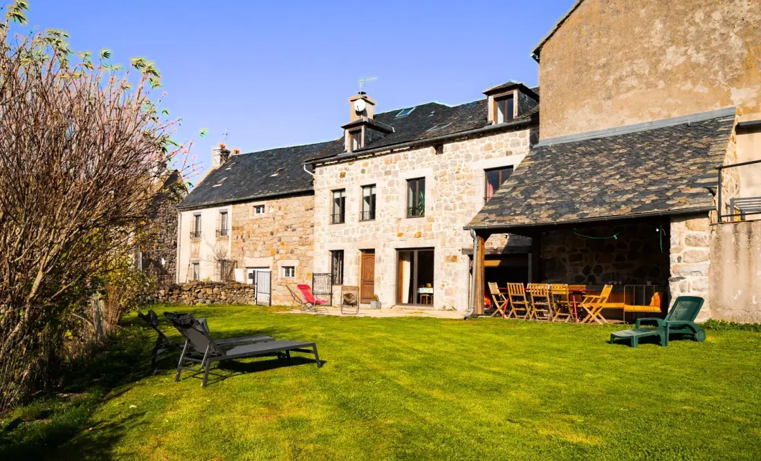 Gîte de France Gma142 - gîtes de france 3 épis 8/10  pers à nasbinals 3 épis