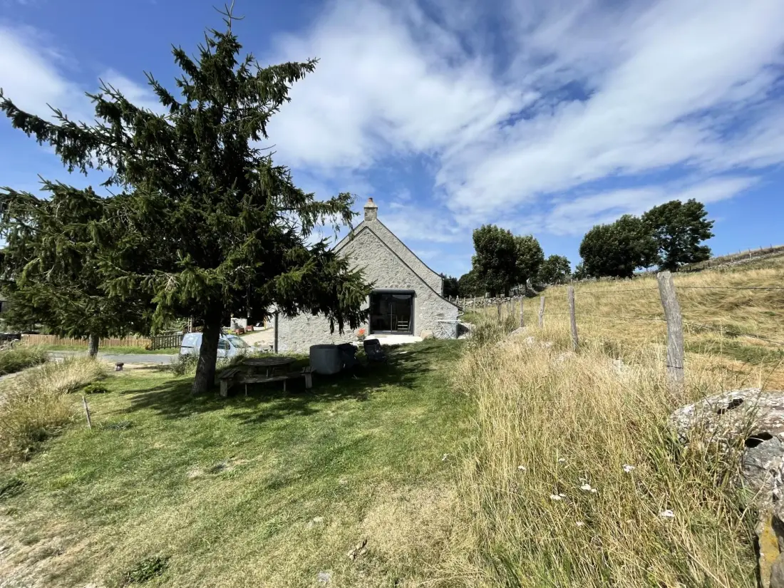 Gîte de France L'oustal 2/3 personnes à montgrousset 2 épis