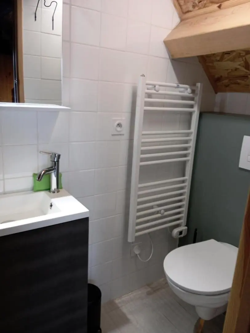 Gîte de France L'oustal 2/3 personnes à montgrousset 2 épis