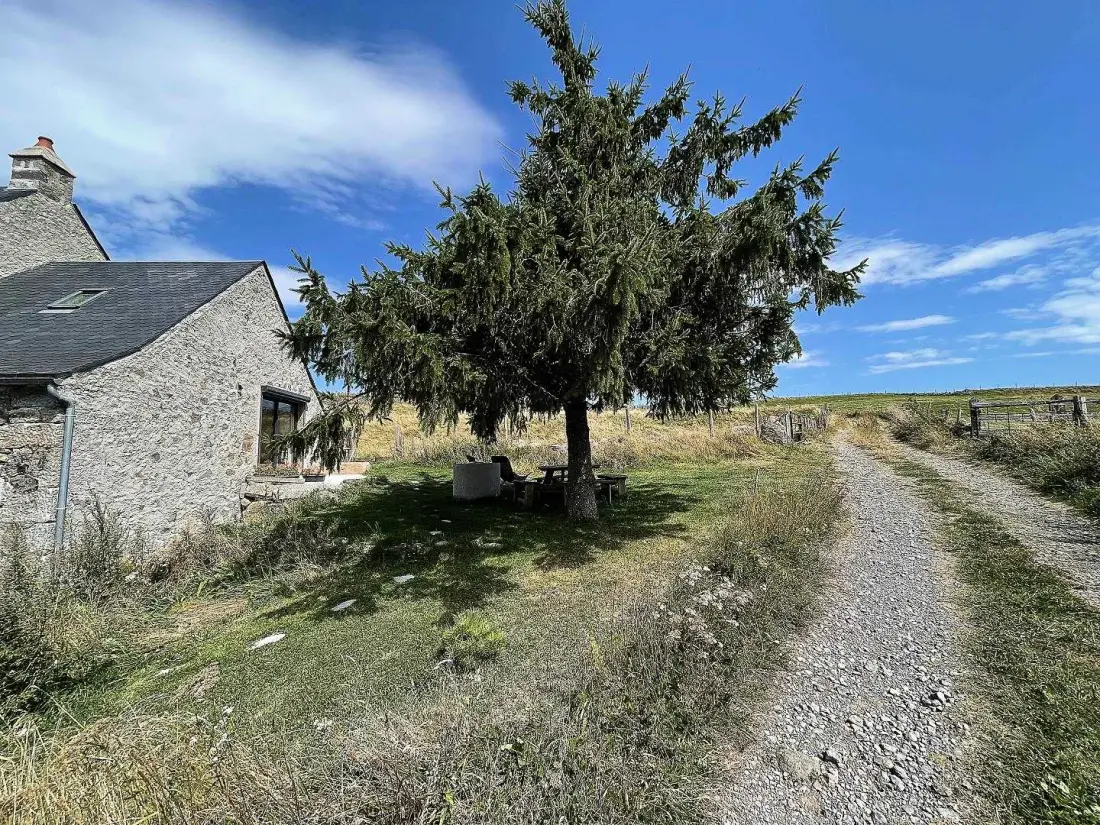 Gîte de France L'oustal 2/3 personnes à montgrousset 2 épis