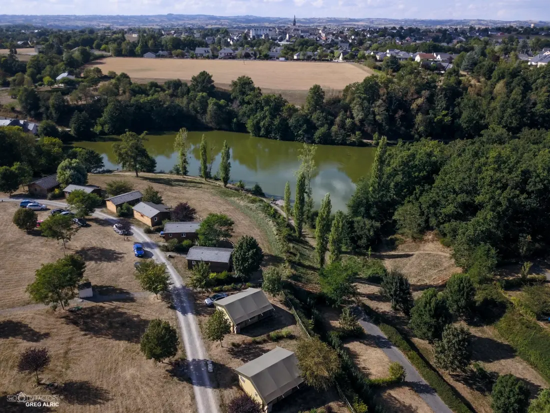 Camping du Lac de Bonnefon 3 étoiles★★★