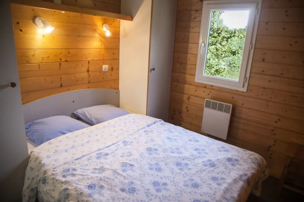 Camping du Lac de Bonnefon 3 étoiles★★★