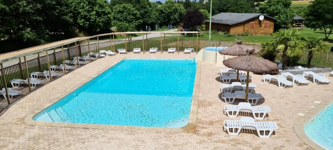 Camping du Lac de Bonnefon 3 étoiles★★★