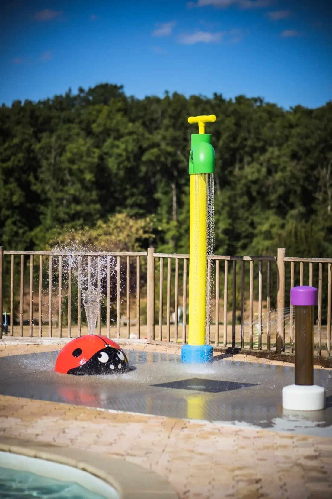 Camping du Lac de Bonnefon 3 étoiles★★★