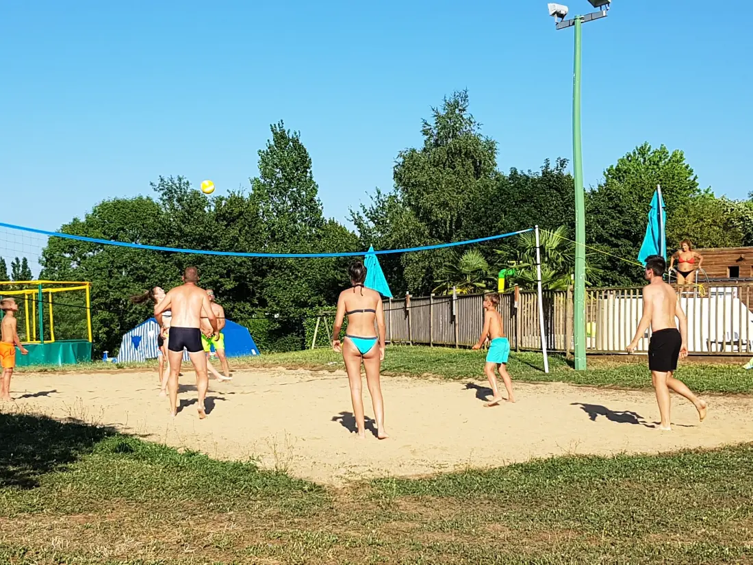 Camping du Lac de Bonnefon 3 étoiles★★★