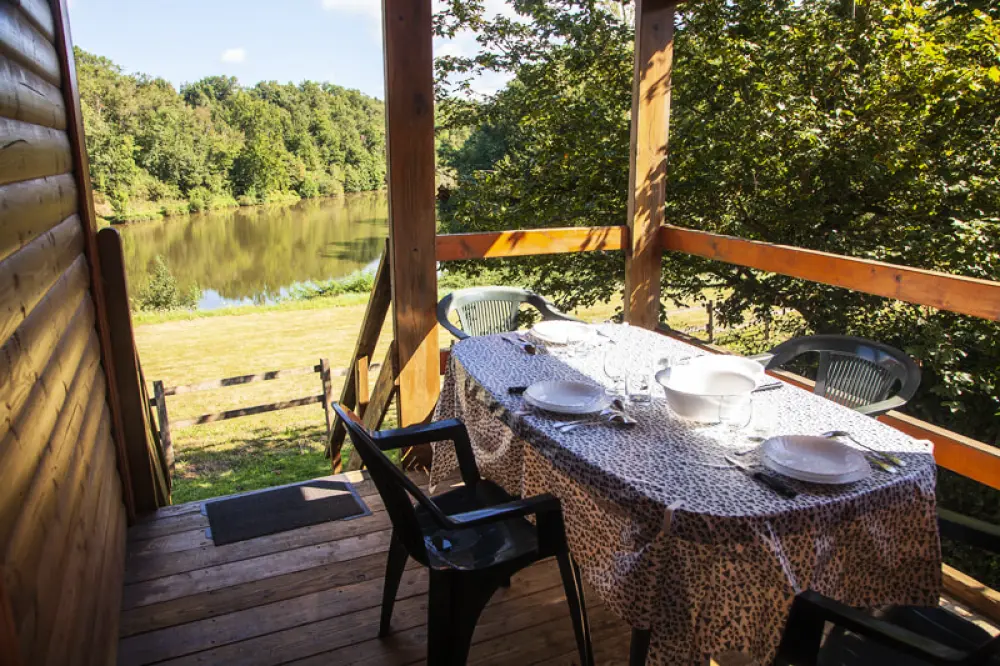 Camping du Lac de Bonnefon 3 étoiles★★★