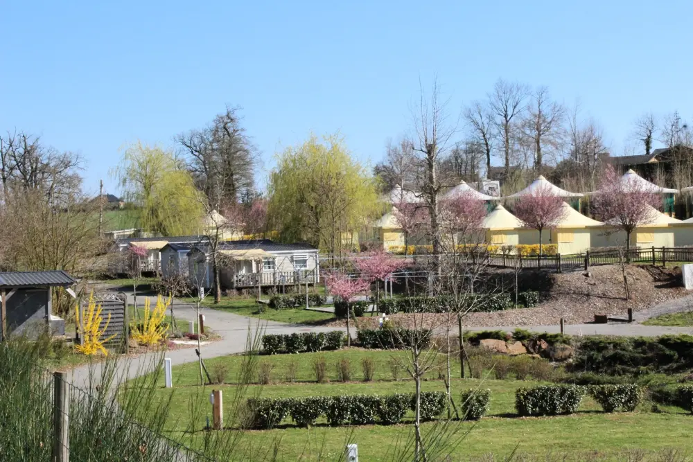 Camping du Lac de Bonnefon 3 étoiles★★★