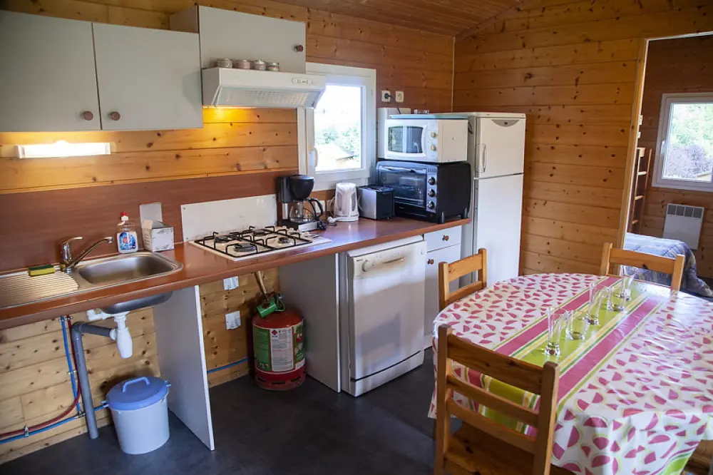 Camping du Lac de Bonnefon 3 étoiles★★★