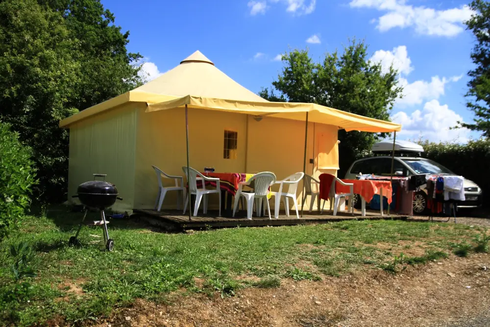 Camping du Lac de Bonnefon 3 étoiles★★★