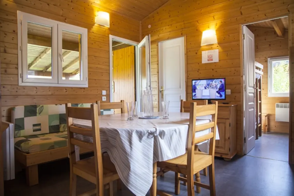 Camping du Lac de Bonnefon 3 étoiles★★★