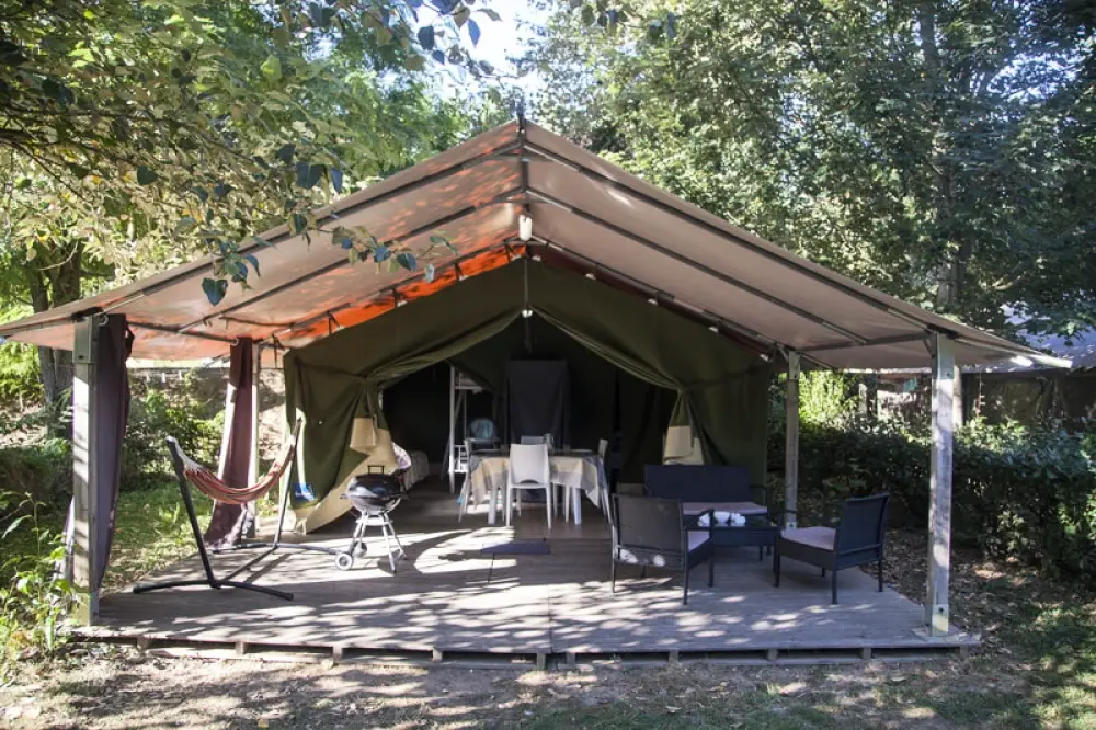 Camping du Lac de Bonnefon 3 étoiles★★★