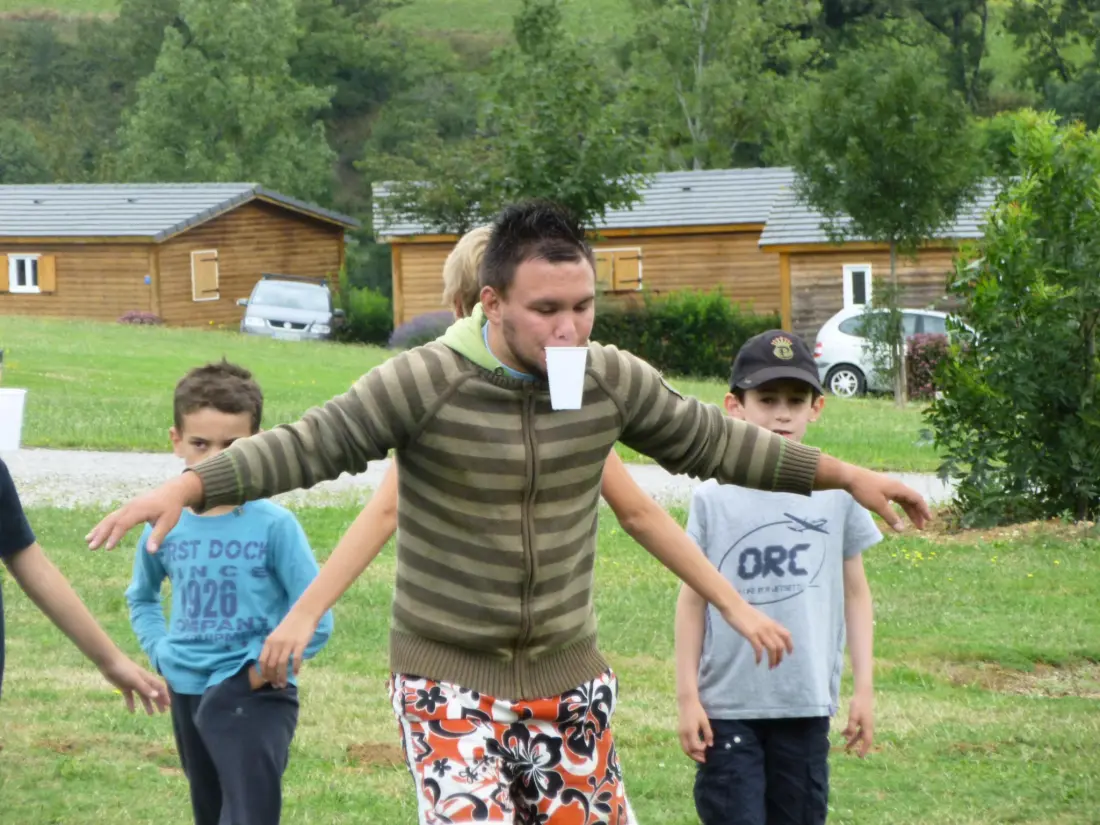 Camping du Lac de Bonnefon 3 étoiles★★★