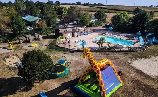 Camping le Lac de Bonnefon***