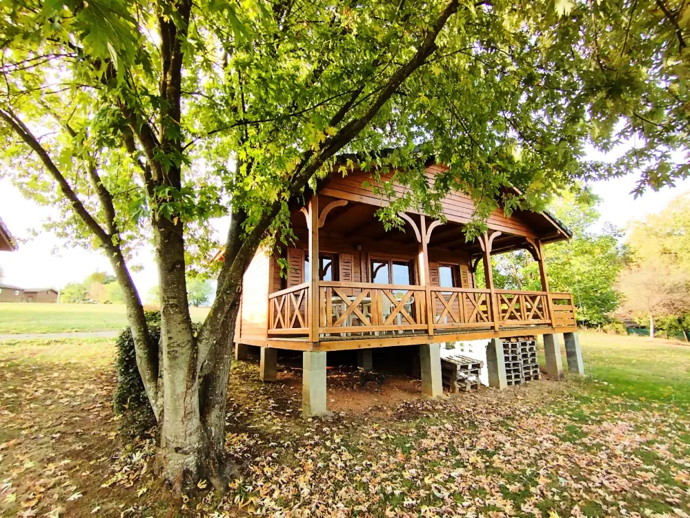 Camping du Lac de Bonnefon 3 étoiles★★★