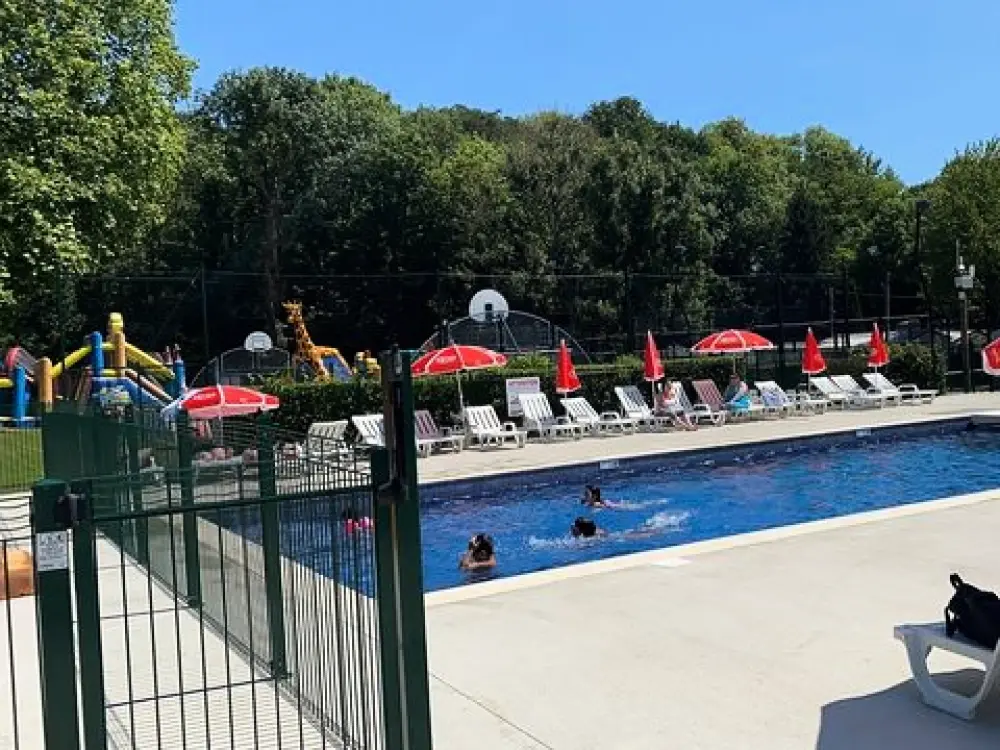 Camping - Le Grand Paris 4 étoiles★★★★
