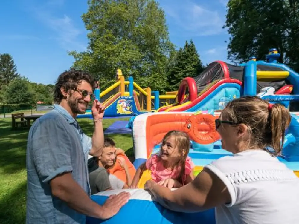 Camping - Le Grand Paris 4 étoiles★★★★