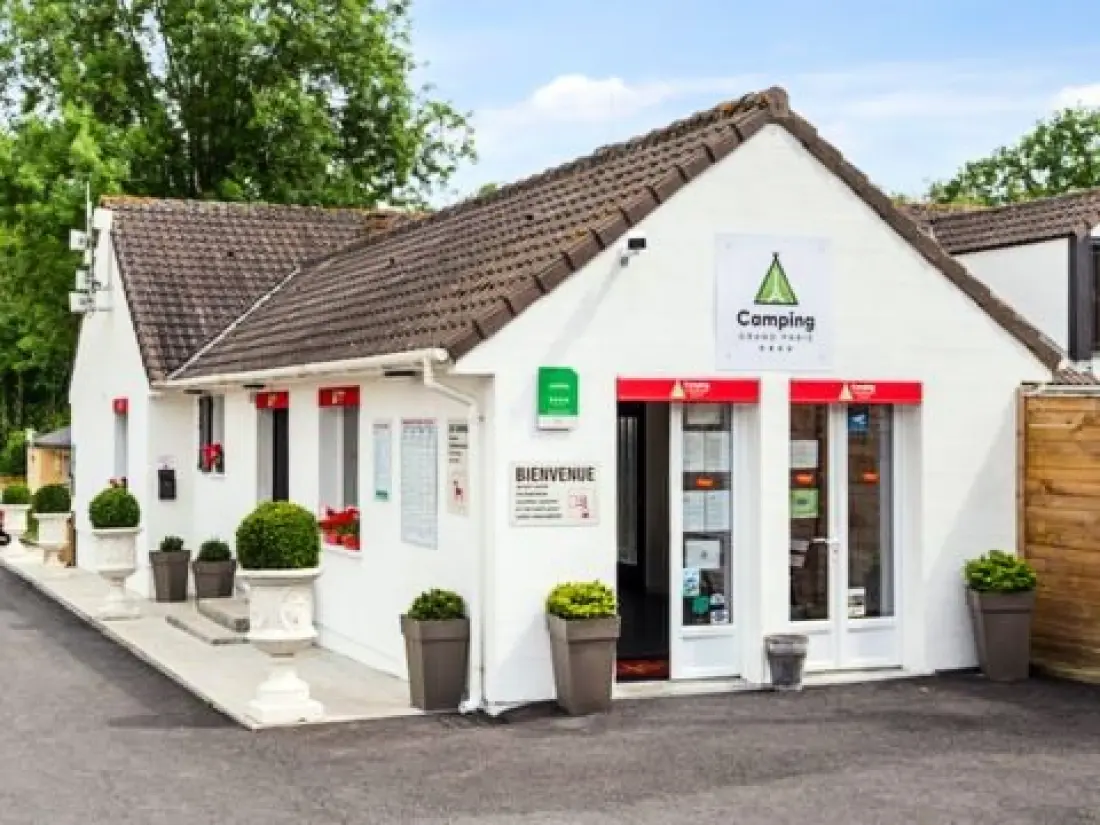 Camping - Le Grand Paris 4 étoiles★★★★