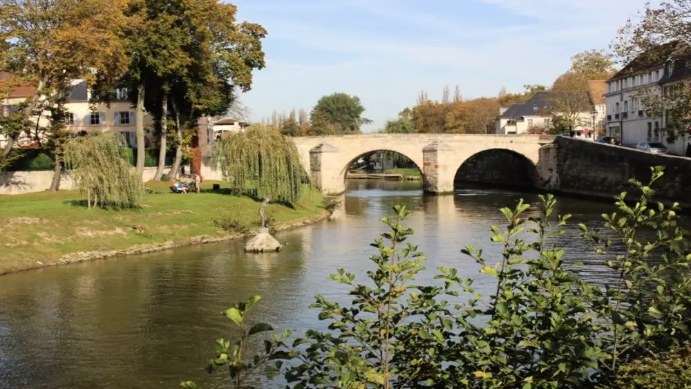 Camping Romanée Le Grand Paris 4 étoiles★★★★