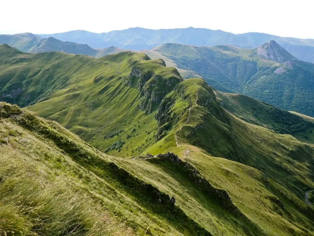 Flower Camping Le Belvédère - Auvergne - Cantal 4 étoiles★★★★