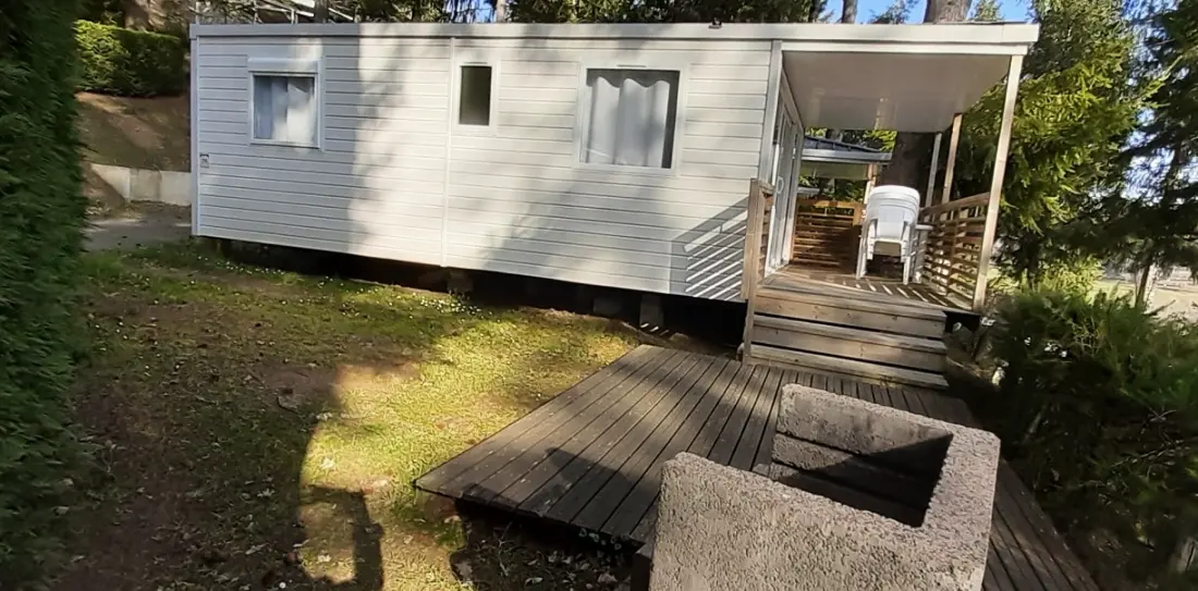 Flower Camping Le Belvédère - Auvergne - Cantal 4 étoiles★★★★