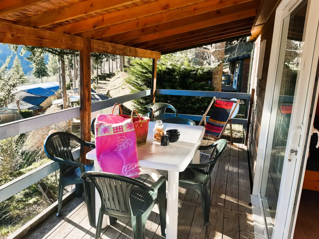 Flower Camping Le Belvédère - Auvergne - Cantal 4 étoiles★★★★