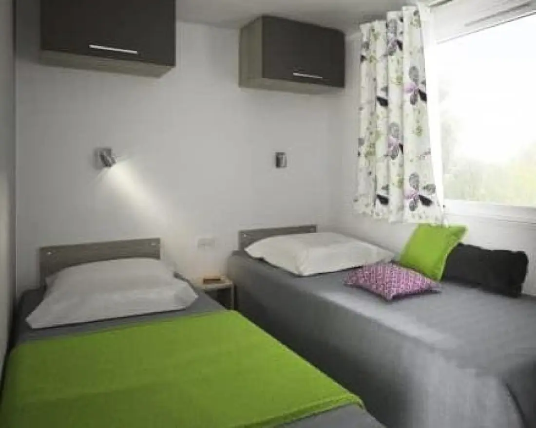 Flower Camping Le Belvédère - Auvergne - Cantal 4 étoiles★★★★