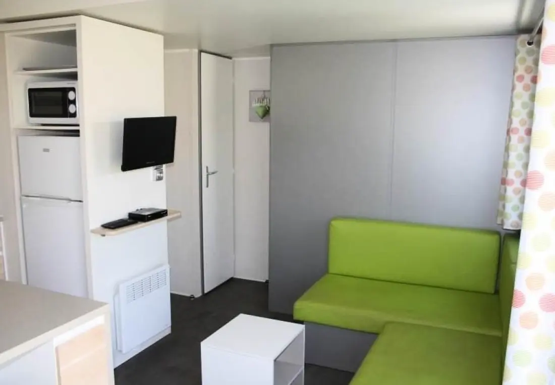 Flower Camping Le Belvédère - Auvergne - Cantal 4 étoiles★★★★