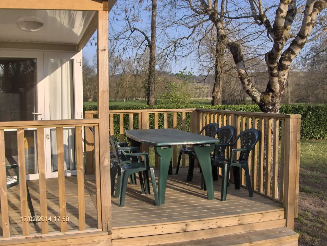 Camping Le Plein Air Neuvicois 3 étoiles★★★