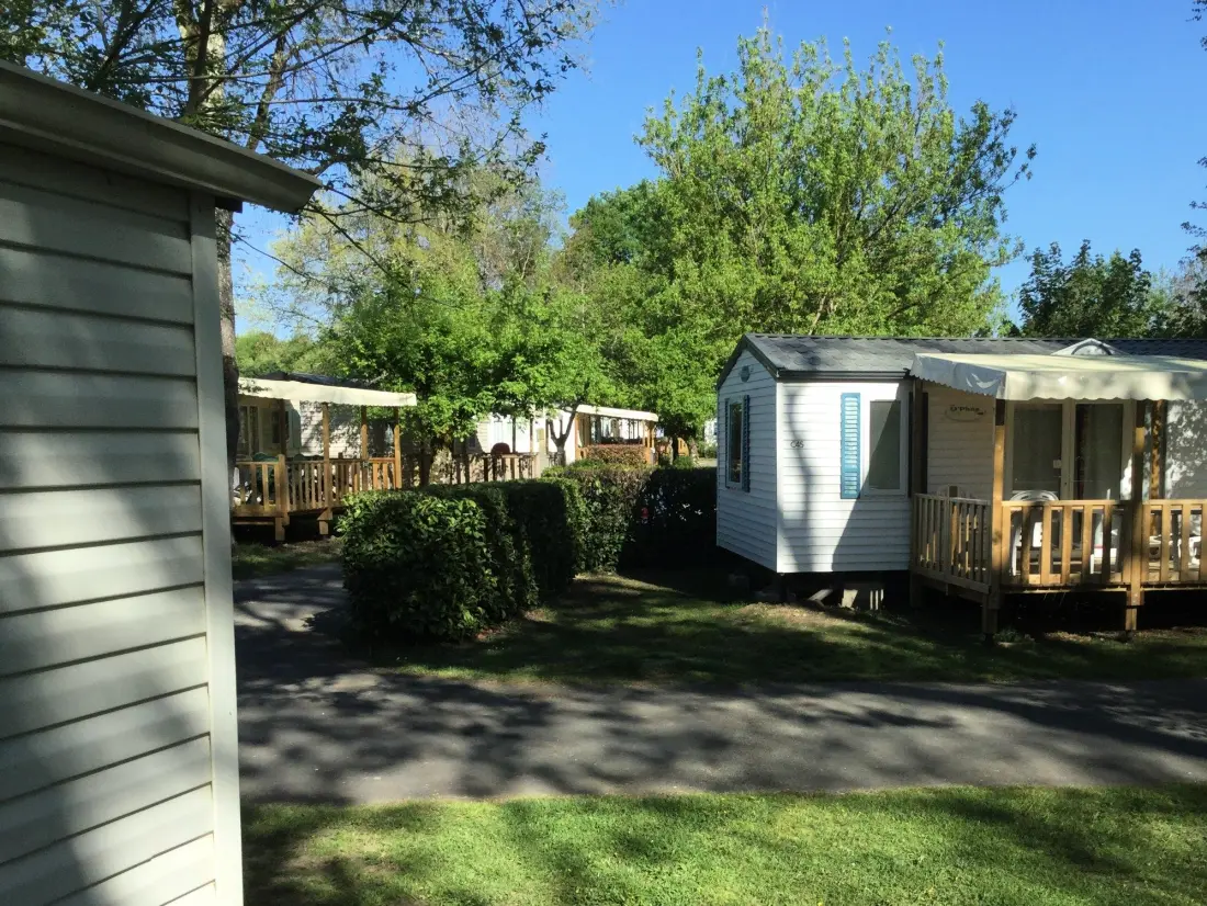 Camping Le Plein Air Neuvicois 3 étoiles★★★