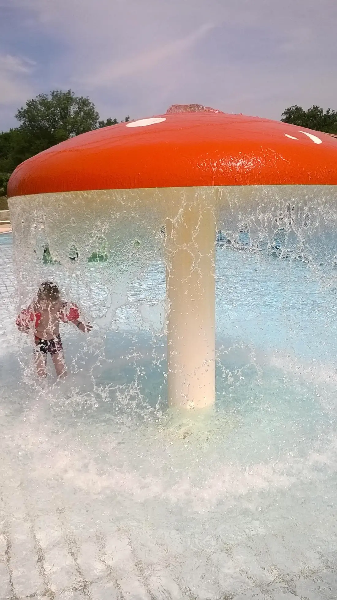 Camping Le Plein Air Neuvicois 3 étoiles★★★