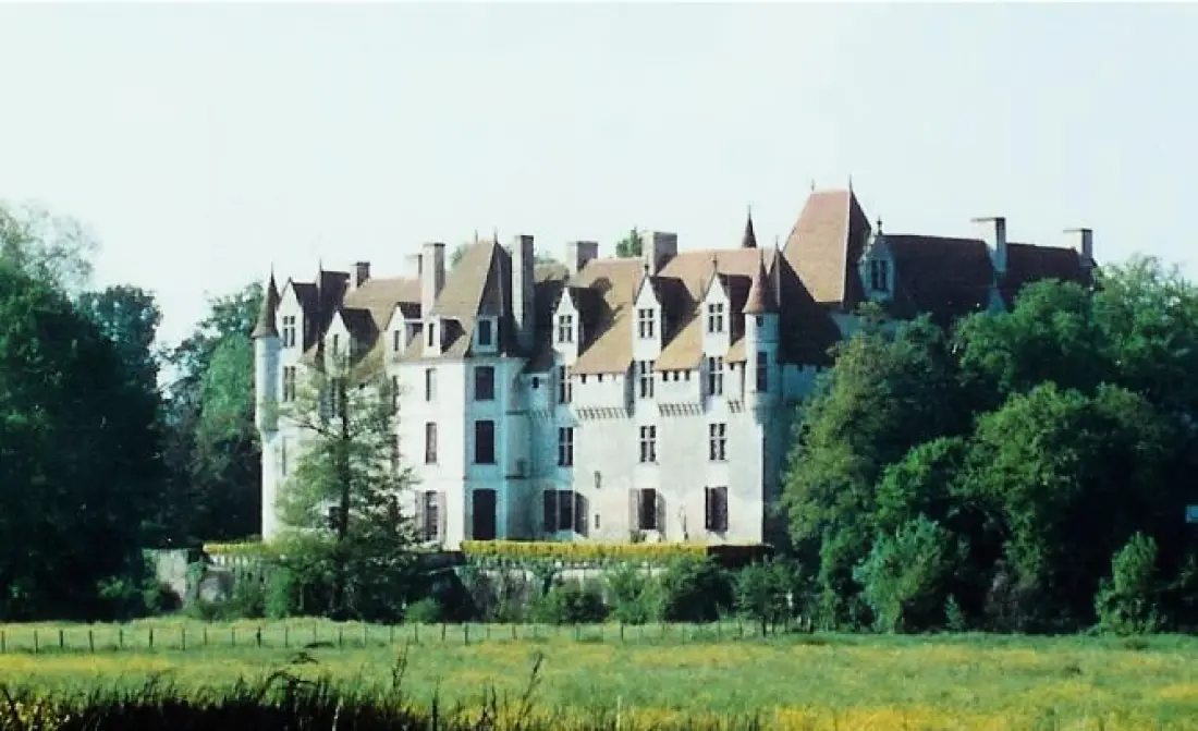 Camping Le Plein Air Neuvicois 3 étoiles★★★