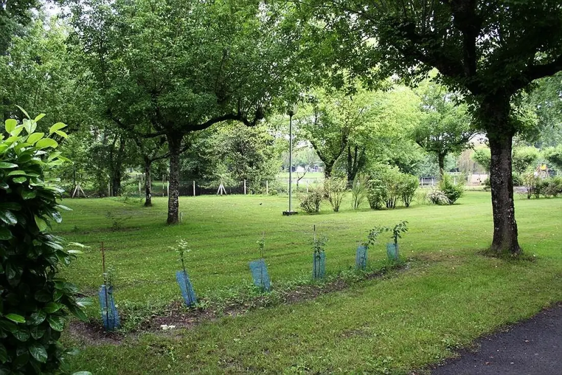Camping Le Plein Air Neuvicois 3 étoiles★★★
