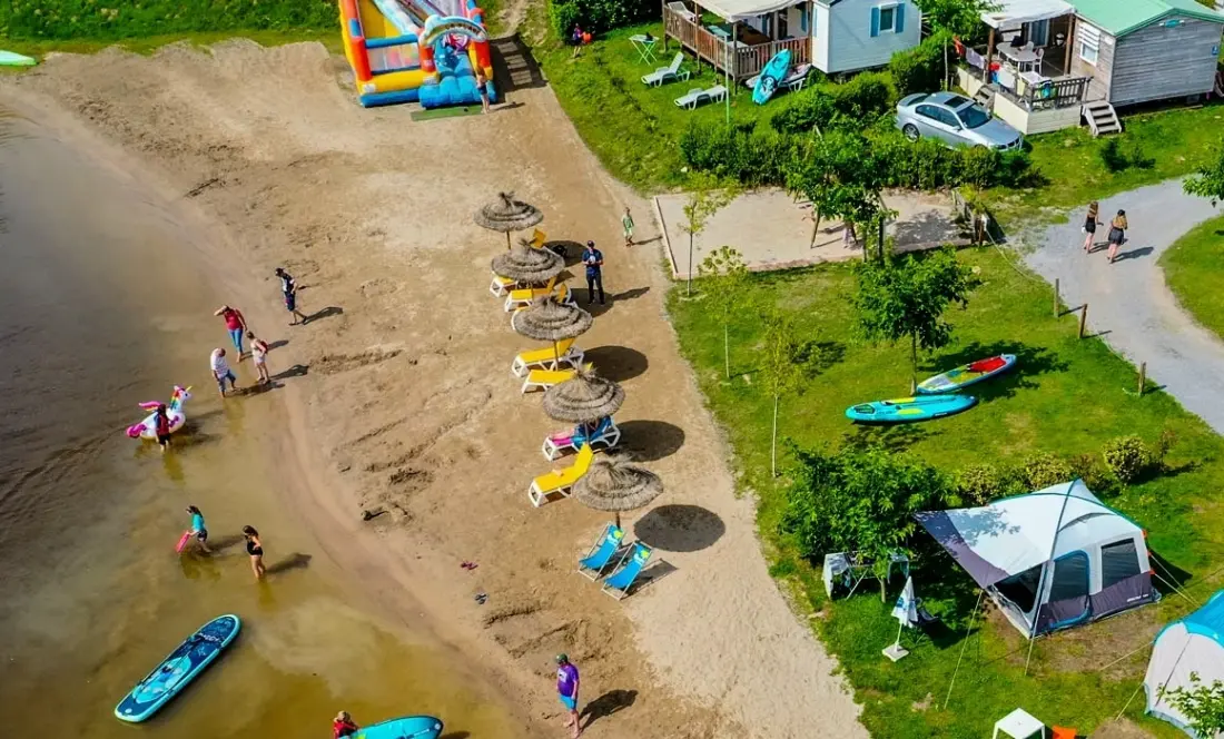 Flower Camping Le Port de Neuvic 3 étoiles★★★