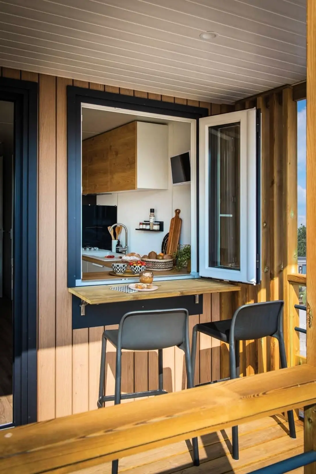AIROTEL Camping LE RAGUENES PLAGE 4 étoiles★★★★