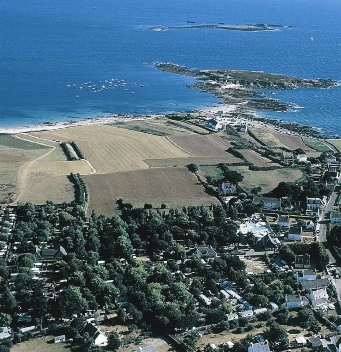 AIROTEL Camping LE RAGUENES PLAGE 4 étoiles★★★★