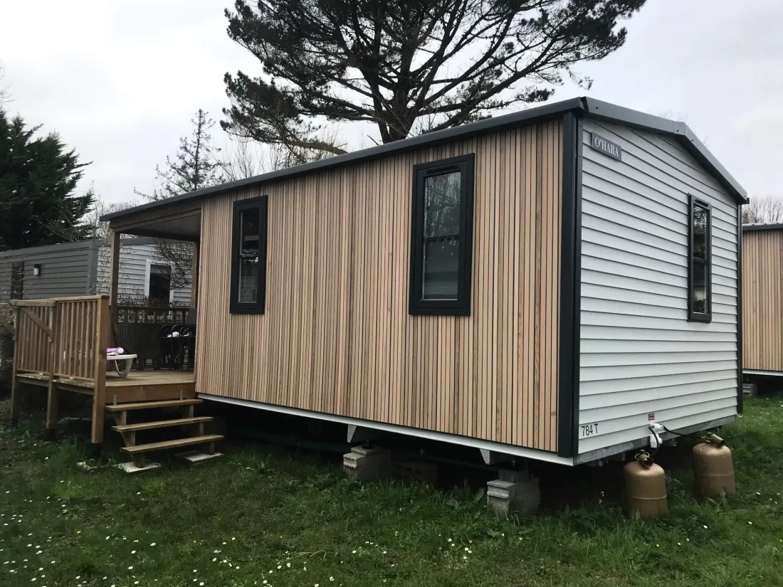 AIROTEL Camping LE RAGUENES PLAGE 4 étoiles★★★★
