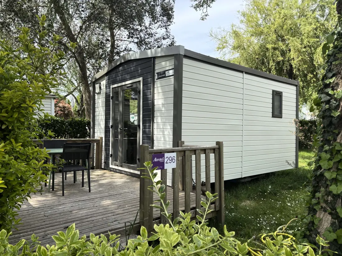AIROTEL Camping LE RAGUENES PLAGE 4 étoiles★★★★
