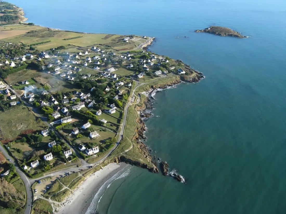 AIROTEL Camping LE RAGUENES PLAGE 4 étoiles★★★★