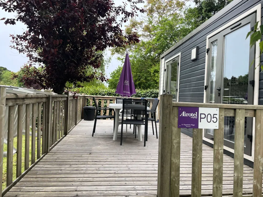 AIROTEL Camping LE RAGUENES PLAGE 4 étoiles★★★★