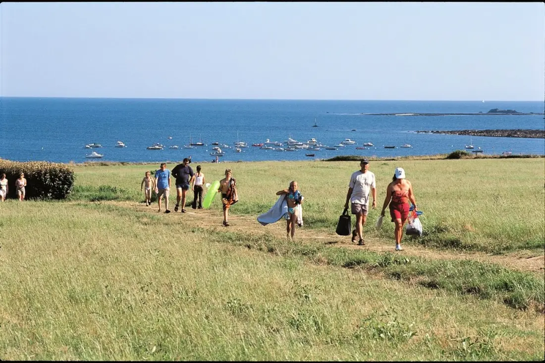 AIROTEL Camping LE RAGUENES PLAGE 4 étoiles★★★★