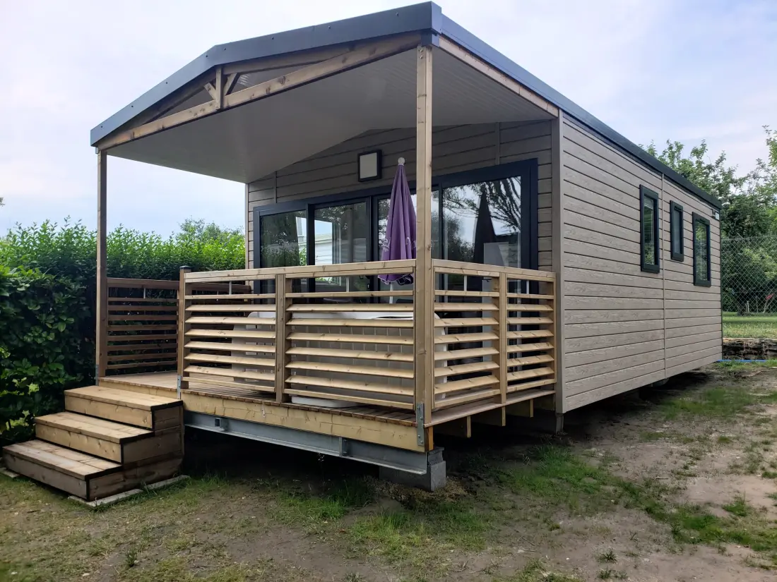 AIROTEL Camping LE RAGUENES PLAGE 4 étoiles★★★★