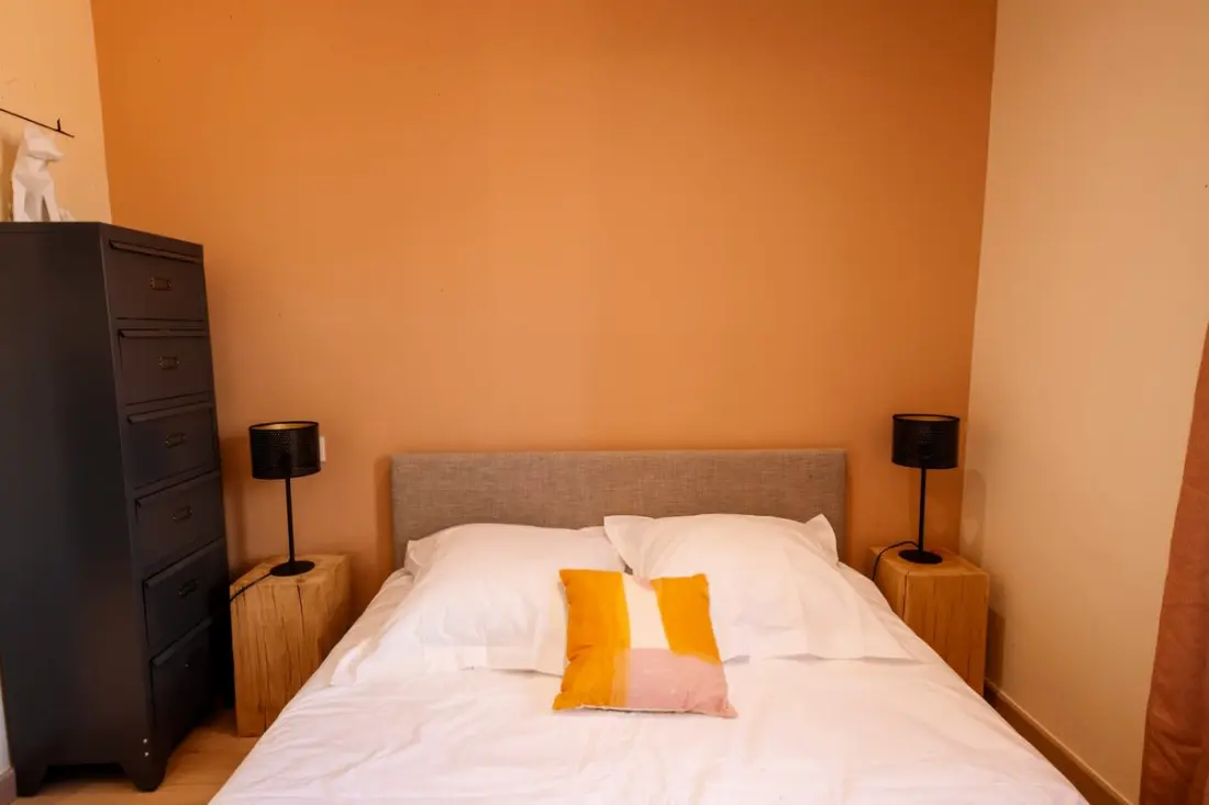 06a2 - Cœur Du Vieux Nice: Bel Appartement Rénové