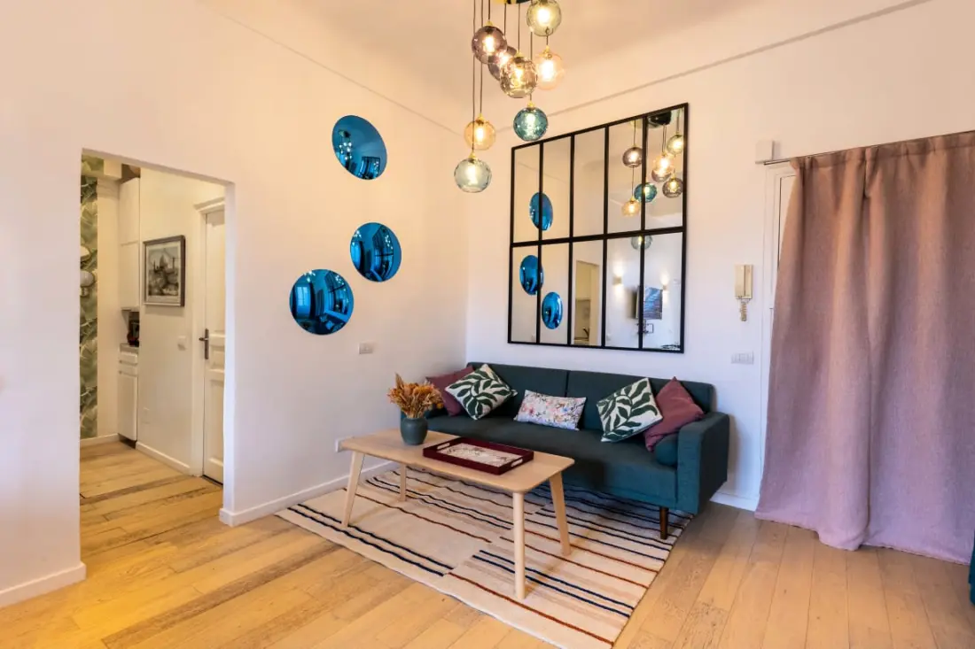 06a3 - Bel Appartement Au Cœur Du Vieux Nice