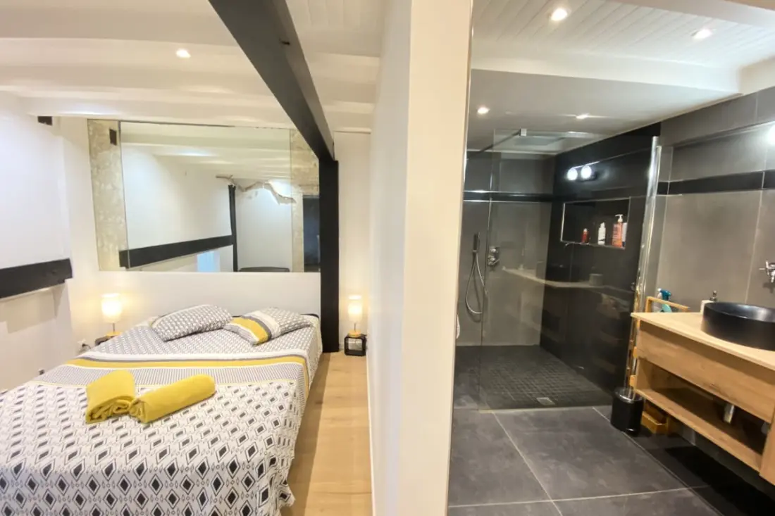 06bx : Superbe Loft - 100m2 - 6 Personnes