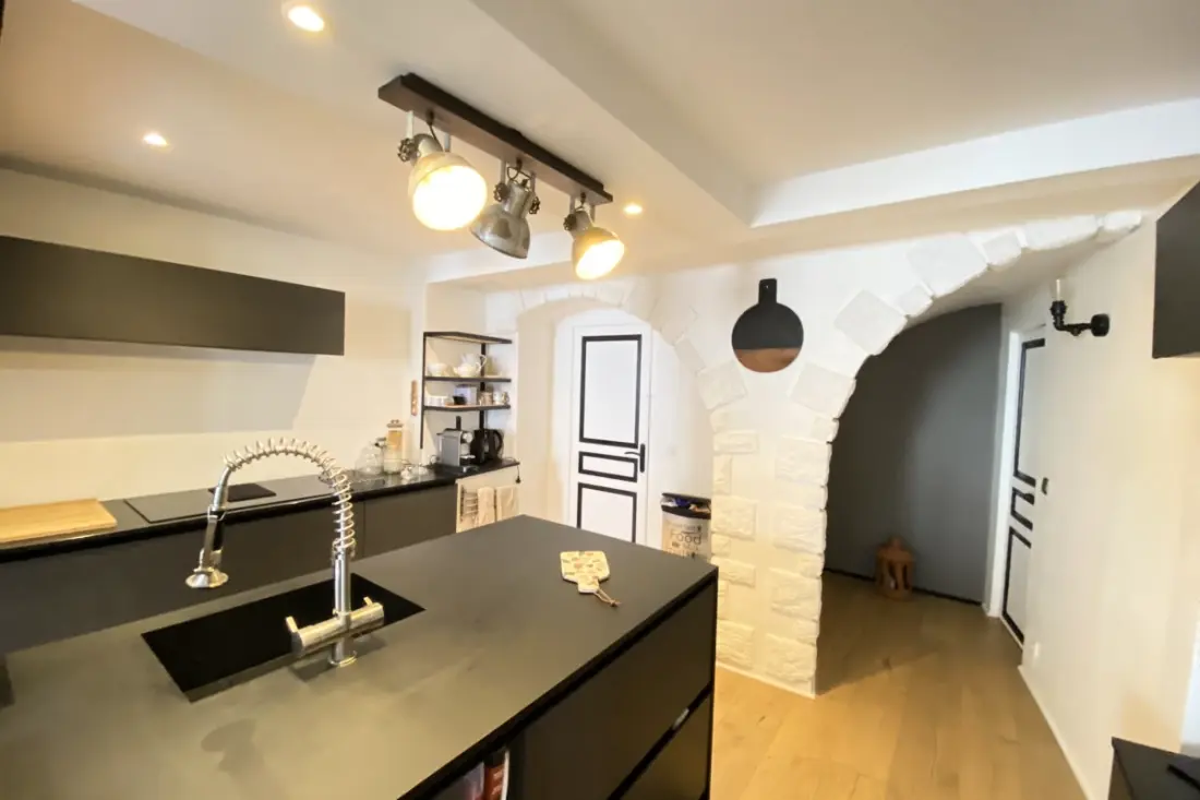 06bx : Superbe Loft - 100m2 - 6 Personnes