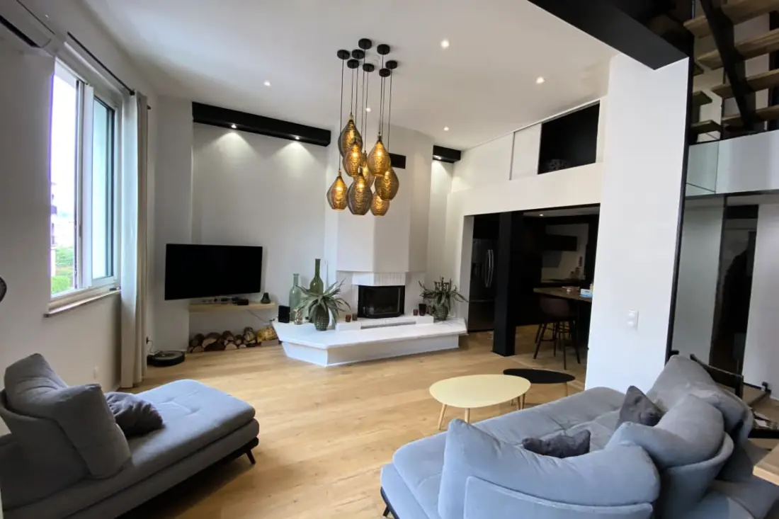 06bx : Superbe Loft - 100m2 - 6 Personnes