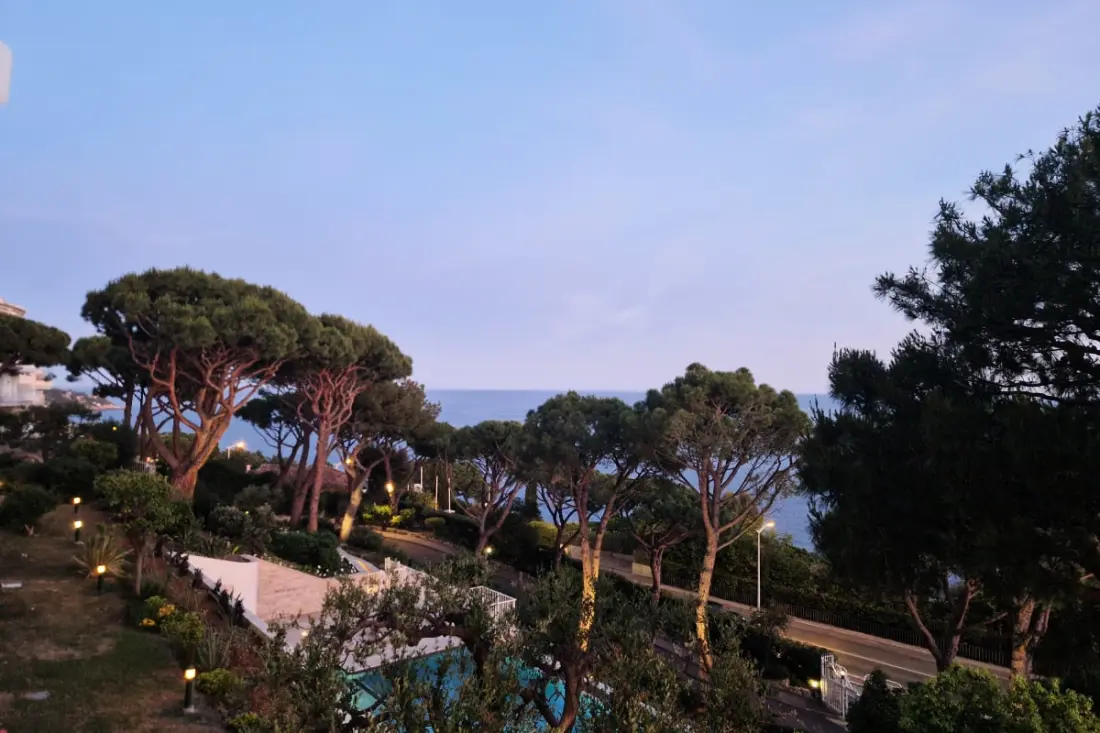 06db Magnifique Appartement Vue Incroyable Mtboron